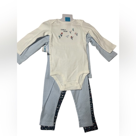 Carter’s 4 Pcs Baby Girl outfits  18M - Picture 2 of 2